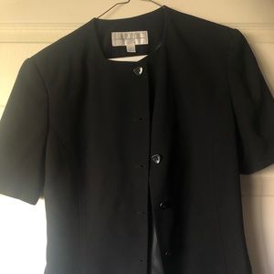 Larry Levine Short Sleeve Black Blazer